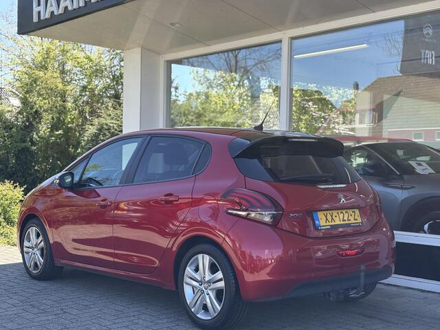 Peugeot 208 1.2I 82pk Signature | Trekhaak | Navigatie | Cruise Control | Parkeersensoren | Apple Carplay/Android Auto | Airco