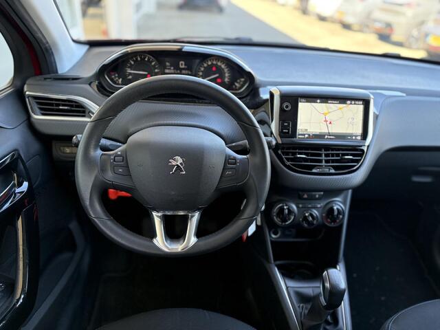 Peugeot 208 1.2I 82pk Signature | Trekhaak | Navigatie | Cruise Control | Parkeersensoren | Apple Carplay/Android Auto | Airco