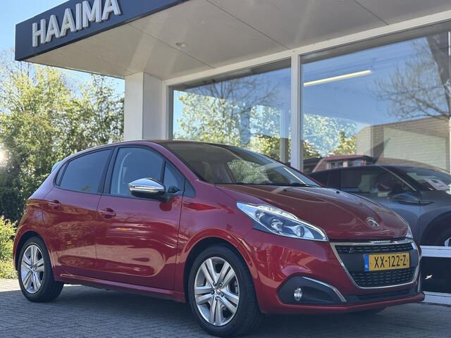 Peugeot 208 1.2I 82pk Signature | Trekhaak | Navigatie | Cruise Control | Parkeersensoren | Apple Carplay/Android Auto | Airco