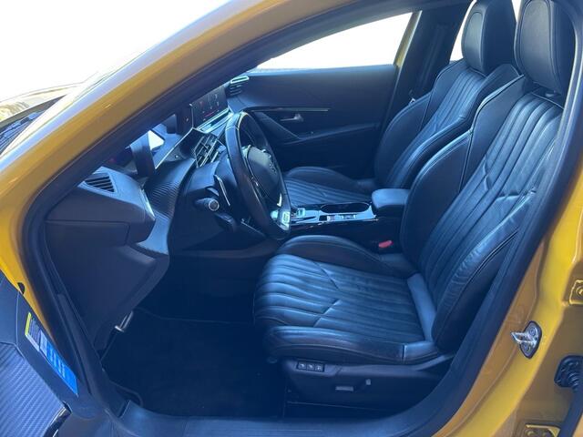 Peugeot 208 GT Pack 1.2 Turbo 100pk EAT8 | NAPPA LEDER | PANO | TWO-TONE! | FULL OPTIONS | STOELMASSAGE | i-COCKPIT® | APPLE CARPLAY / ANDROID AUTO | 180° CAMERA |