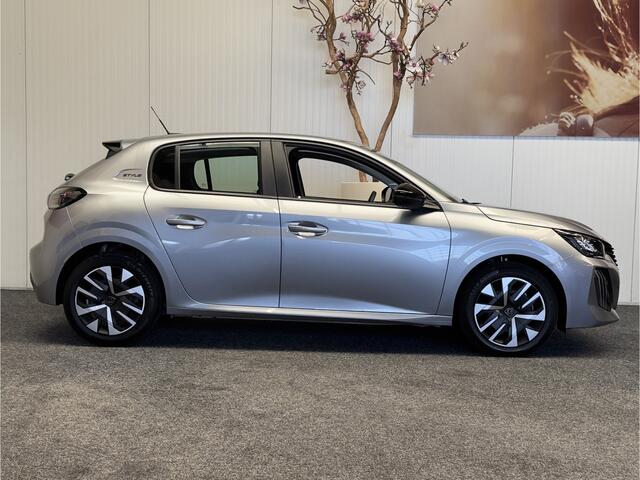 Peugeot 208 1.2 STYLE 100PK MODEL 2025 NAVIGATIE CRUISE CONTROL APPLE CARPLAY/ANDROID AIRCO BLUETOOTH TELEFOON RIJSTROOKSENSOREN PDC ZEER MOOI !!