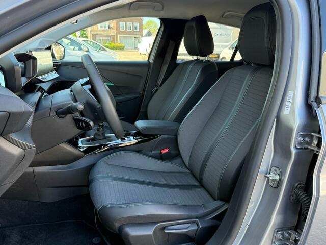 Peugeot 208 1.2 100 Allure I Carplay I 360-camera I Cruise I LED I Navi