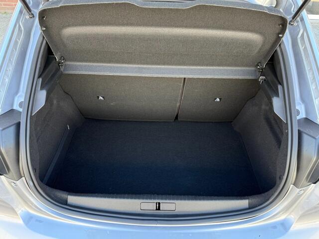 Peugeot 208 1.2 100 Allure I Carplay I 360-camera I Cruise I LED I Navi