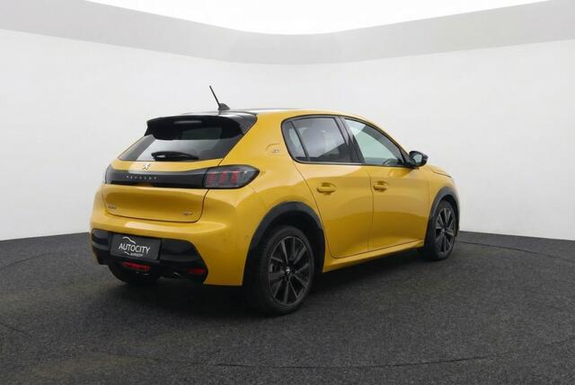 Peugeot 208 GT Pack 1.2 Puretech Pano l Keyless l Camera l Adaptive Cruise l