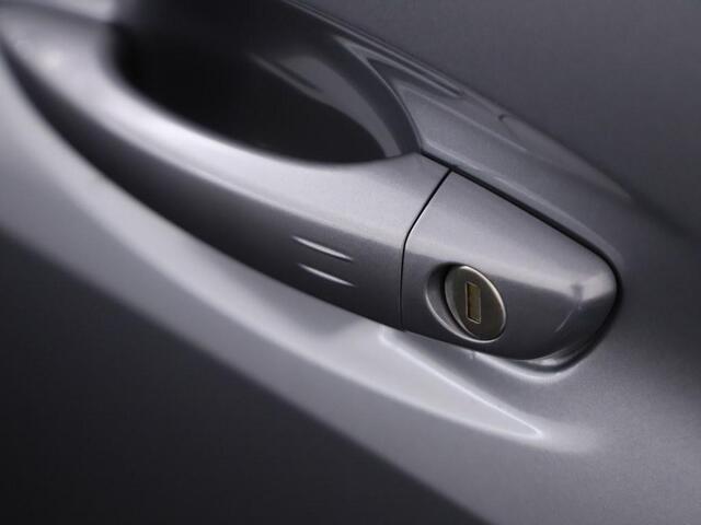 Peugeot 208 1.2T Hybrid 145PK GT Led/Keyless/360.Camera/Nav/ Ad.Cruise/Carplay/H.Leder.Sportstoelen/Blindspot