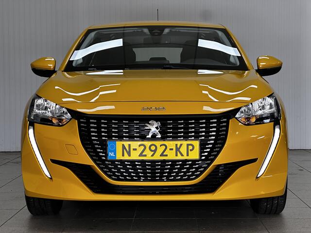 Peugeot 208 1.2 PureTech Active/ Lane-Assist./ Apple + Android/ Airco/ Cruise/ Elek. pakket/ Isofix/ Bluetooth/ Multi. LEDER. Stuur/ LED Dagrijverl./ Metallic lak.