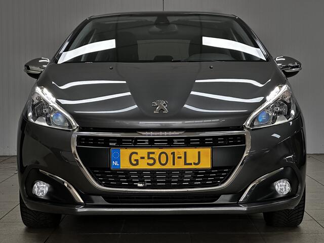 Peugeot 208 1.2 PureTech Signature/ Airco!/ Navi/ Bluetooth/Multi.LEDER.Stuur/ Elek.Pakket/ Isofix/ PDC achter/ Metallic Lak.