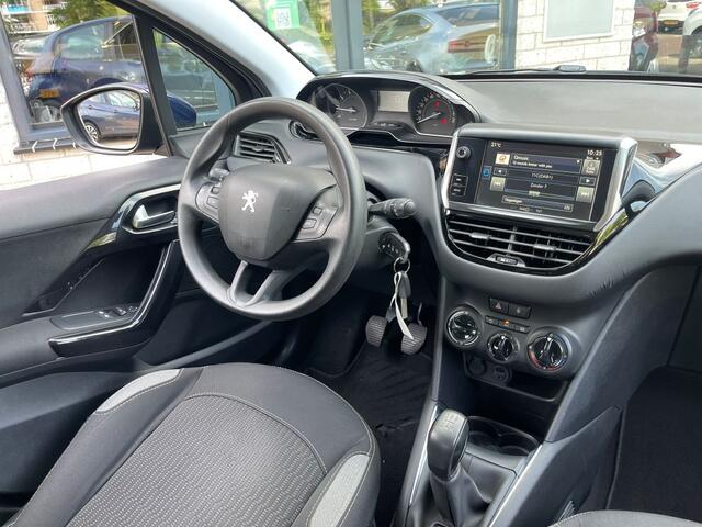 Peugeot 208 1.2 PureT. Blue Lion Navi Distributie VV NAP Topstaat