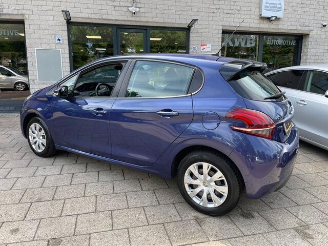 Peugeot 208 1.2 PureT. Blue Lion Navi Distributie VV NAP Topstaat