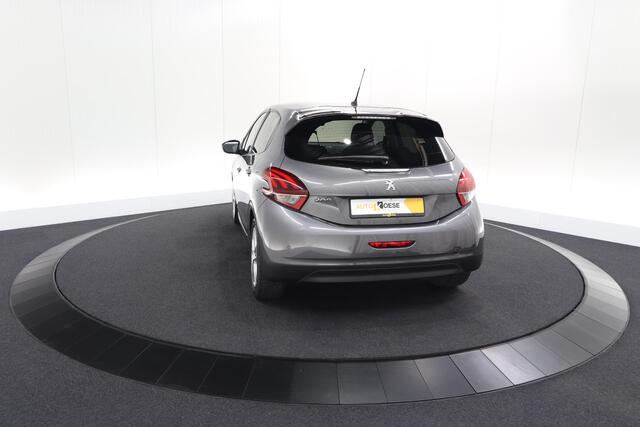 Peugeot 208 PureTech 82 Signature | Parkeersensoren | Apple Carplay | Navigatie