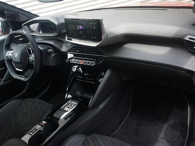 Peugeot 208 1.2 Hybrid 145 e-DCS6 GT Winterpakket