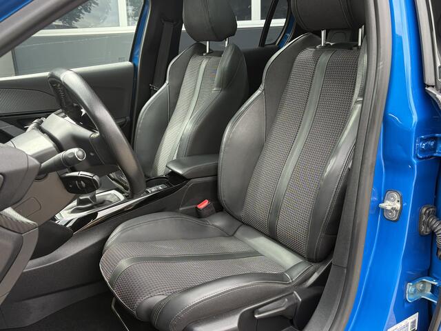Peugeot 208 1.2 PureTech GT-Line | Pano | Navi | Camera | Carplay/Android | LED | Keyless | DAB | Cruise & Climate Control | Interesse? Bel of App naar: 06 30 51 05 90