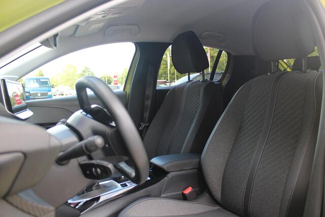 Peugeot 208 1.2 100PK ALLURE | PARKEERSENSOREN VOOR + ACHTER | DRAADLOZE APPLE CARPLAY/ANDROID AUTO | CRUISE CONTROL | DAB+ RADIO | CLIMATE CONTROL | LED KOPLAMPEN | LICHTMETALEN VELGEN 16" |