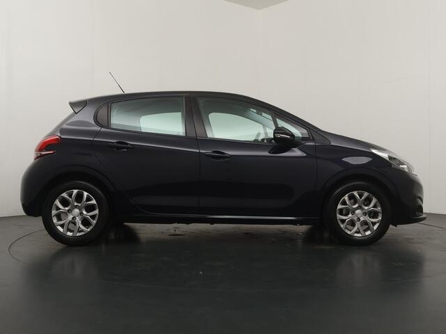 Peugeot 208 1.2 PureTech Blue Lease Active - Navigatie - Cruise Control - Lichtmetalen Velgen