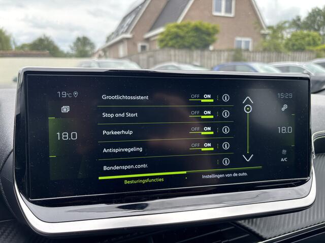 Peugeot 208 5DRS 1.2 GT Full LED / Carplay / Camera