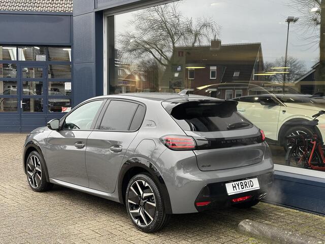 Peugeot 208 Hybrid 145 PK Automaat GT | Alcantara Stoelen met Verwarming en Massage | Full LED Verlichting | Navigatie via Telefoon | Camera | Parkeersensoren | Cruise Control | Keyless Entry | Dakspoiler | DAB+ Radio | Digitaal Dashboard | Apple Carplay Draadloos |