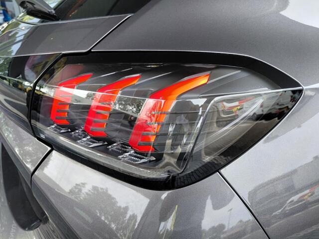 Peugeot 208 1.2 PureTech Blue Lease Allure CAMERA | CARPLAY/ANDROID |