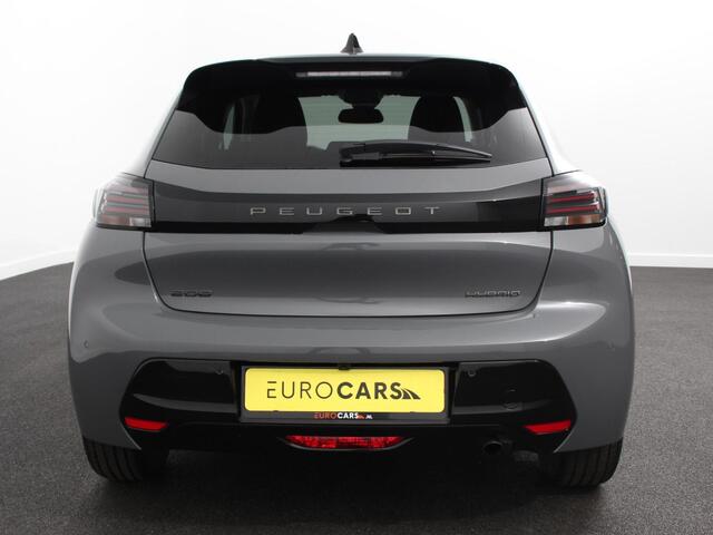 Peugeot 208 1.2 Hybrid 100 e Automaat Allure Navigatie Apple Carplay/Android Auto Airco Camera Parkeer sensoren Cruise Control Led Lichtmetalen Velgen