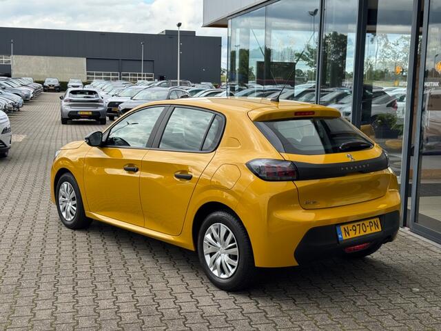 Peugeot 208 1.2 Puretech Like - slechts 18.000 km !!