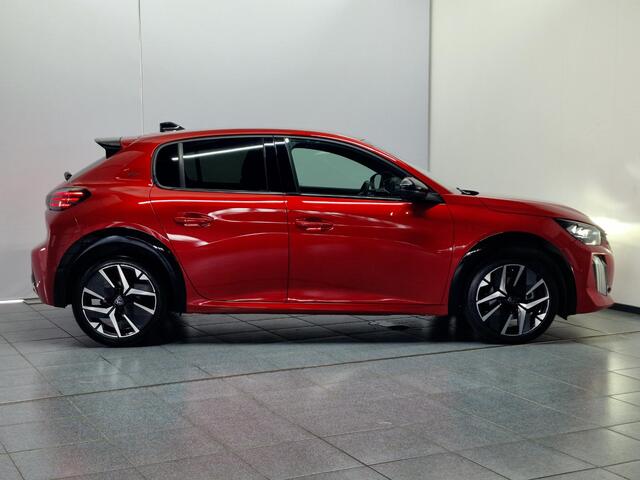 Peugeot 208 1.2 Hybrid 145 e-DCS6 GT Automaat, CruiseControl, Dodehoek, Keyless Entry/Start, Applecarpl./Andr. Auto, Achteruitrijcamera, Navigatie