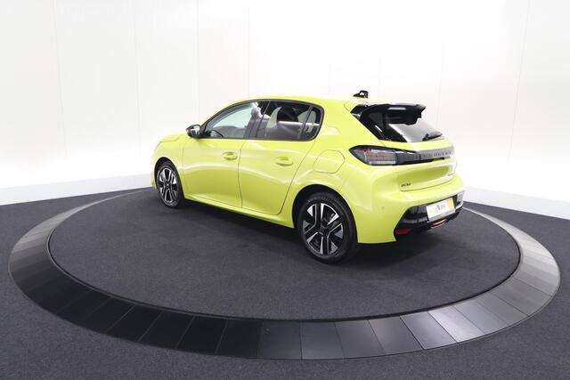 Peugeot 208 Hybrid 100 e-DCS6 Allure | Apple Carplay | Parkeersensoren Voor + Achter | Climate Control