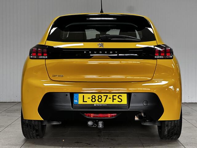 Peugeot 208 1.2 PureTech Active Pack/ AFN. Trekhaak/ LED Koplampen/ 16'' LMV/ Apple + Android/ Airco/ Cruise/ Elek. pakket/ Isofix/ Bluetooth/ Multi. LEDER. Stuur/ Dakspoiler.