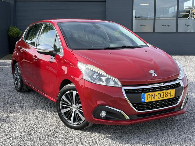Peugeot 208 1.2 PureTech Allure 110pk,D-riem vv in 05-2026,Carplay,Navi,N.A.P,Lm velgen,Dealer Onderhouden,Clima,Cruise,Pdc,2e Eigenaar,Nieuwe Apk bij Aflevering