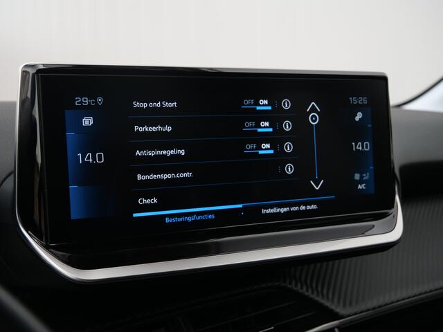 Peugeot 208 1.2 PureTech 100pk Allure Pack Camera /Trekhaak / Apple Carplay