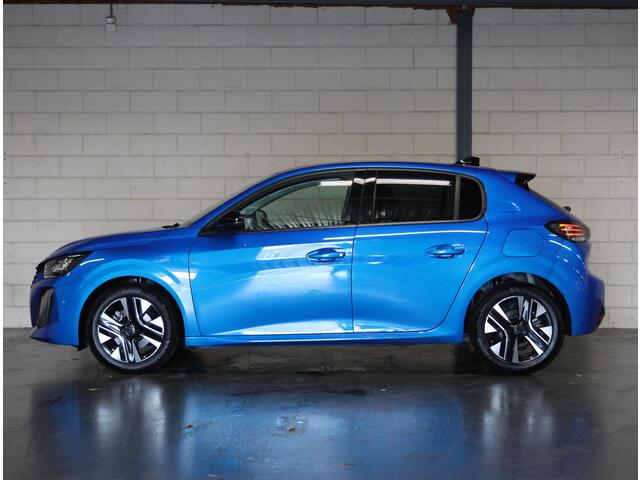 Peugeot 208 100PK Allure | 1ste eigenaar | AppleCarplay/AndroidAuto | Parkeersensoren | FULL LED | Navigatie | Lederen Stuurwiel | 360'Camera | Climate Control | Cruise Control | 16" LMV | Isofix | Privacy Glass | Dodehoekdetectie |