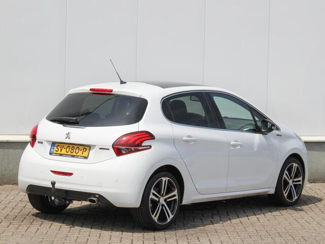 Peugeot 208 1.2 PureTech GT-line | Navi | Clima | Panodak | Park sens | Trekhaak