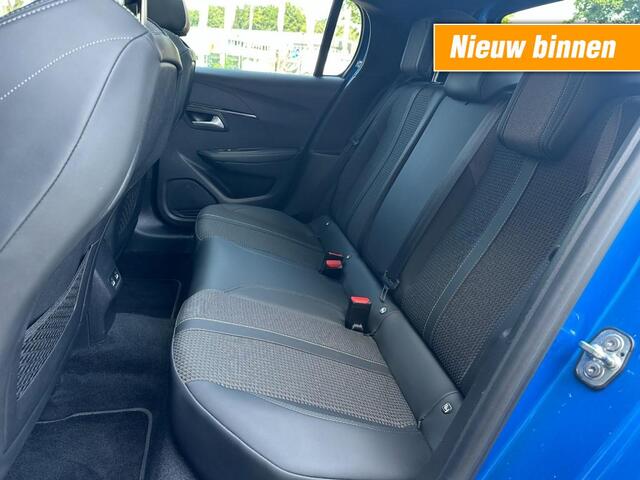 Peugeot 208 1.2 PureTech GT 130PK / Pano / Rijklaar
