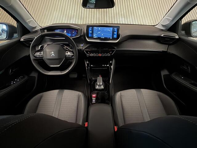 Peugeot 208 1.2 PureTech 100PK Aut. Allure Pack | Groot navi | adapt. Cruise | I-Cockpit | Incl. garantie