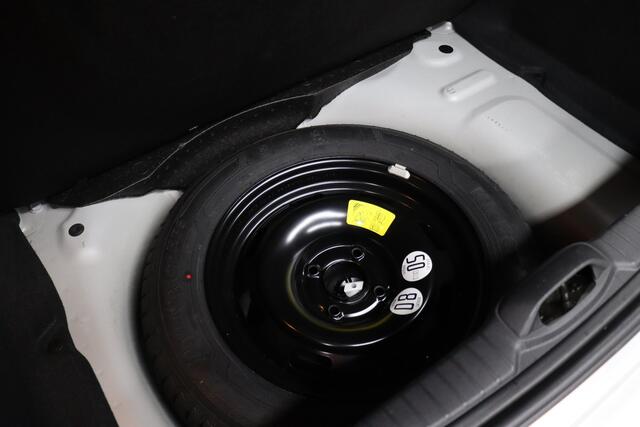 Peugeot 208 1.2 PureTech GT-Line | Panoramadak | Cruise-control | Camera | Clima | Parkeersensoren V+A | Parkeerassistent | Apple Carplay & Android Auto | Navigatie | LM Velgen