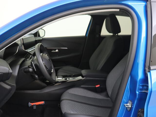 Peugeot 208 1.2 Hybrid 110 e-DCS6 Allure | Adapt. Cruise | Camera | Navi |