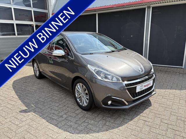 Peugeot 208 1.2 PureTech Blue Lease Allure