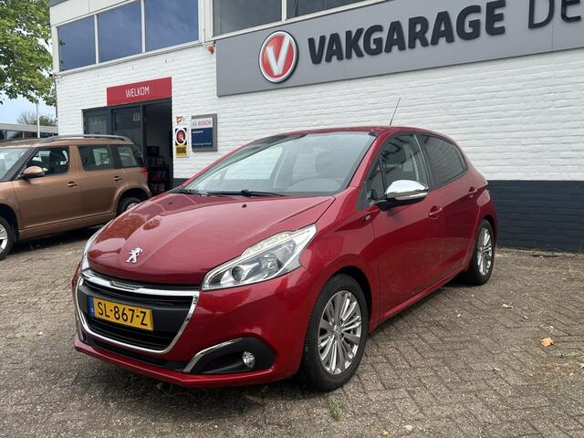 Peugeot 208 1.2 PT Blue Lease