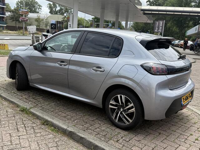 Peugeot 208 1.2 PureTech Allure Pack