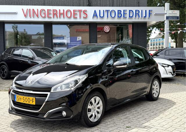 Peugeot 208 Benzine 1.200 Luxe 5-Deurs * Navigatie * Airco * Trekhaak * DAB Radio * Cruise Control * Zwart * NAP Kilometer Autopas * Vingerhoets; Vierde Generatie Eersteklas Service. Al meer dan 100 jaar een begrip in de Brabantse Kempen