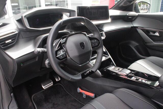 Peugeot 208 1.2 Hybrid 145PK AUTOMAAT GT | CAMERA VOOR + ACHTER | NAVIGATIE | DRAADLOZE APPLE CARPLAY/ANDROID AUTO | FULL LED KOPLAMPEN | LICHTMETALEN VELGEN 17" | DODEHOEK DETECTIE | DRAADLOZE TELEFOONLADER | KEYLESS ENTRY/START | DAB+ RADIO | ADAPTIVE CRUISE CONTRO