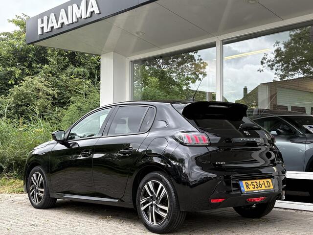 Peugeot 208 1.2T Automaat Allure Pack | Achteruitrijcamera | Stoelverwarming | Climate Control | Cruise Control | Parkeersensoren