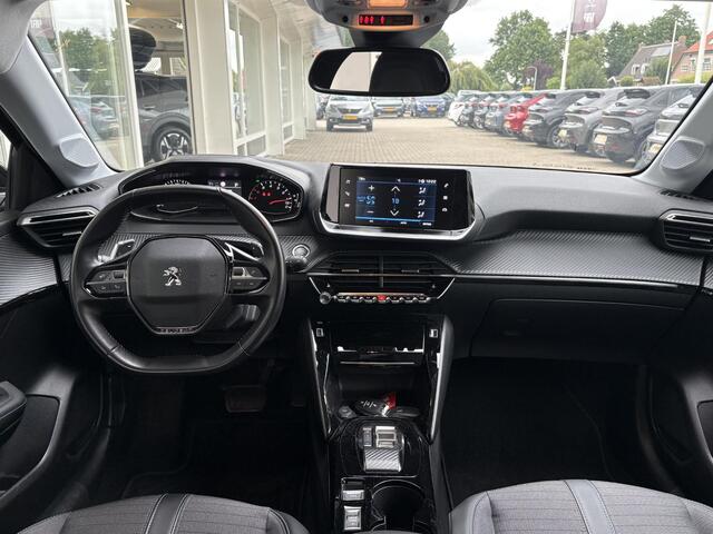 Peugeot 208 1.2T Automaat Allure Pack | Achteruitrijcamera | Stoelverwarming | Climate Control | Cruise Control | Parkeersensoren