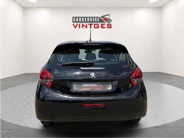 Peugeot 208 1.2 PureTech Like | Airco | Cruise control | Bluetooth | Isofix