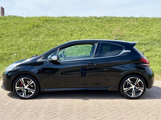 Peugeot 208 1.6 e-THP GTi UNIEK | Liefhebbersauto | Lage KM-Stand | Nieuwstaat | Apple Carplay/Android Auto | Stoelvw | Camera