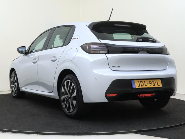 Peugeot 208 1.2 PureTech 100 Style | Carplay Wireless | Parkeerhulp | Airco |