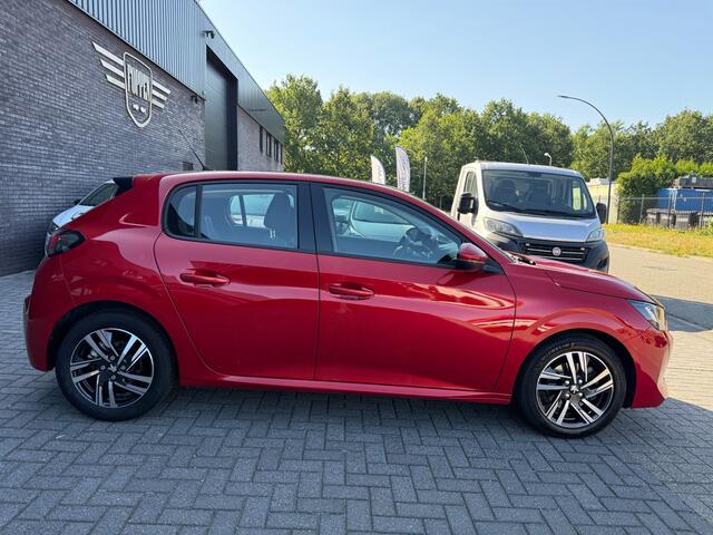 Peugeot 208 1.2 100PK Allure | 1E EIGENAAR | 12MND GARANTIE | CRUISE | LED | DAB | CLIMA | NAVI | CARPLAY |