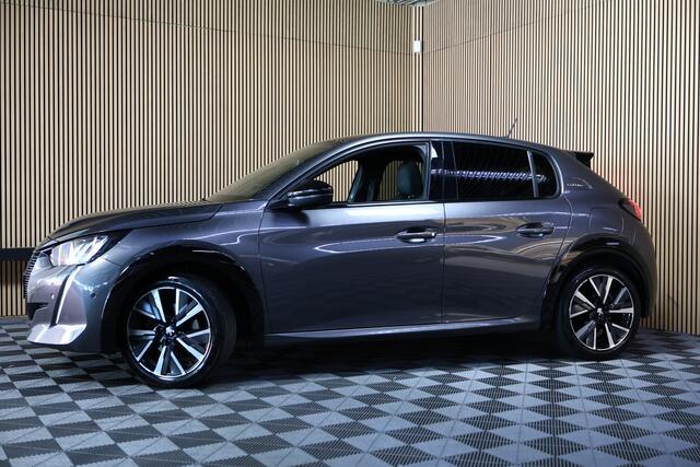 Peugeot 208 1.2 PureTech GT-Line AVM AUTOMAAAT PANO NAVI DRAADLS OPLADEN TOPSTAAT ! 2020