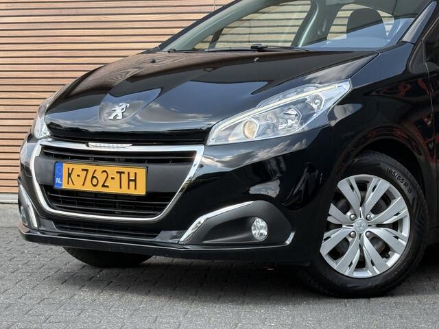 Peugeot 208 1.2 PureTech Blue Lease Active Trekhaak / Airco / Stoelverwarming / Cruise / Dealer Onderhouden!