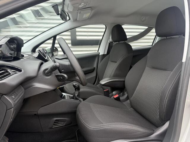 Peugeot 208 1.2 PureTech Blue Lion 2e Eigenaar|Carplay|Cruise|PDC|Navi|Airco|Elek ramen|N.A.P|APK tot 07-2027