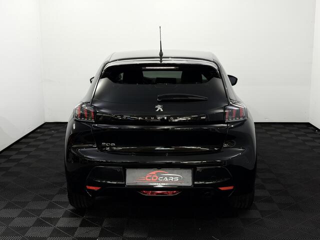 Peugeot 208 1.2 PureTech Allure Pack Camera, Navi, Virtual desk, Keyless start, Rijstrook correctie, Stoelverwarming, Cruise control, Apple carplay