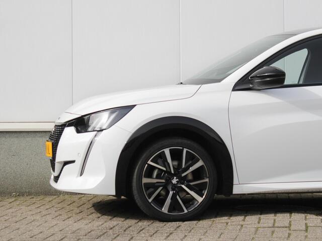 Peugeot 208 1.2 PureTech GT 130pk Automaat | Navi | Cruise | Clima | Lm-Velgen